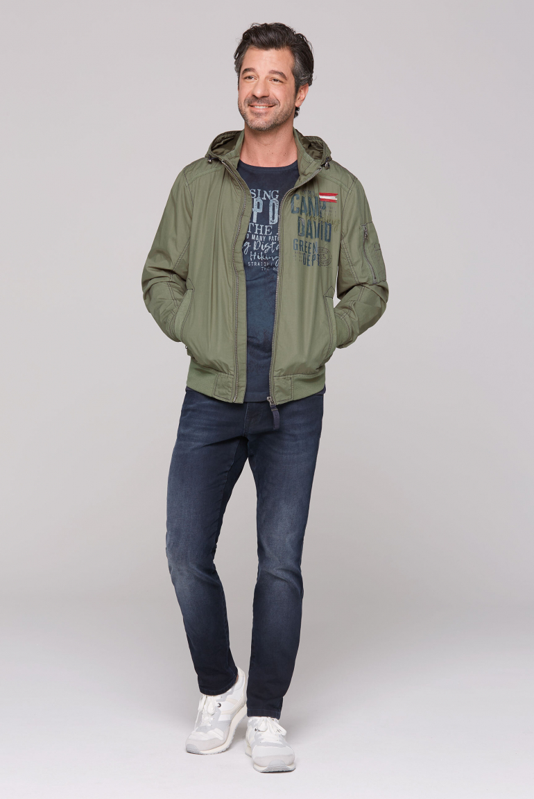 Stone Washed Blouson mit Kapuze und Artworks