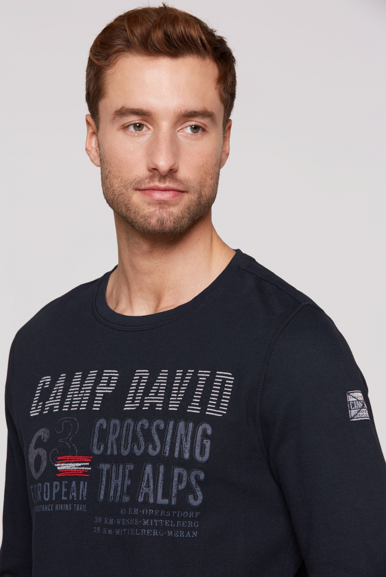 Sweatshirt mit Logo Artwork
