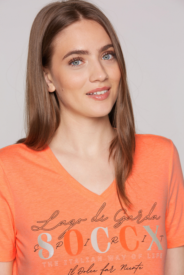 T-Shirt mit Logo Artwork