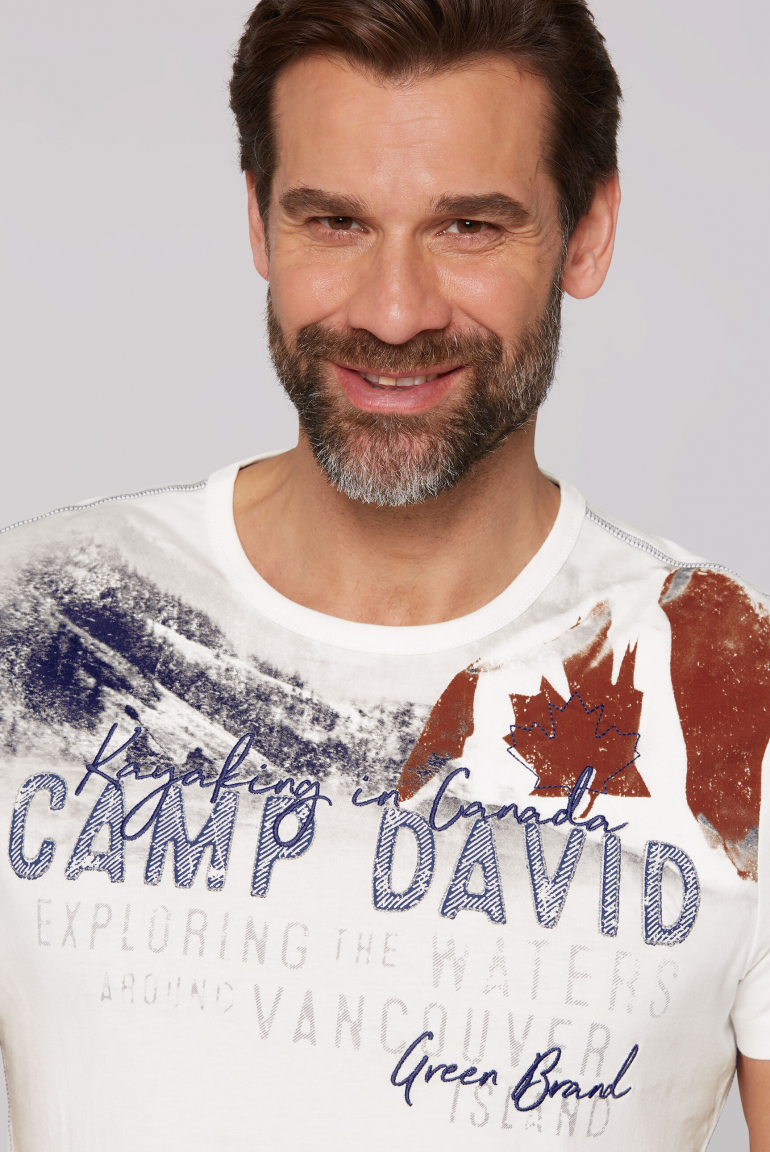 T-Shirt mit Photoprint und Stickereien