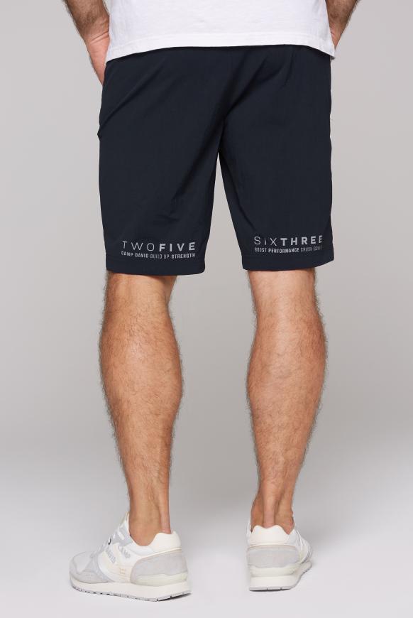 Leichte Lauf-Shorts mit reflektierenden Prints