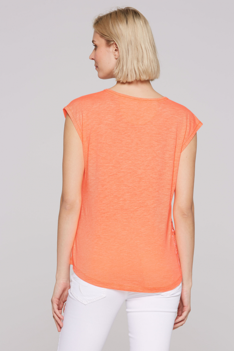 Ärmelloses Shirt mit Cut Out