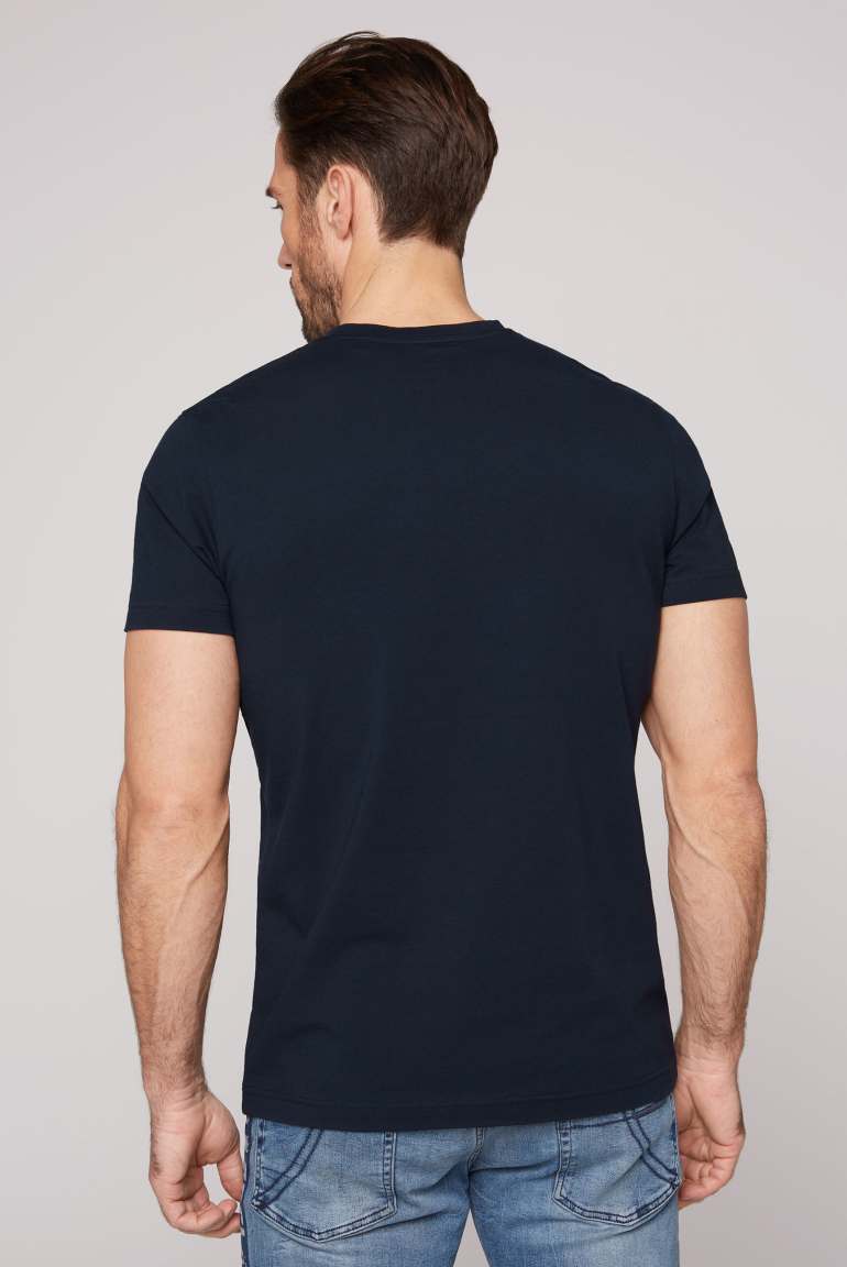 Basic T-Shirt V-Neck mit Logo Print