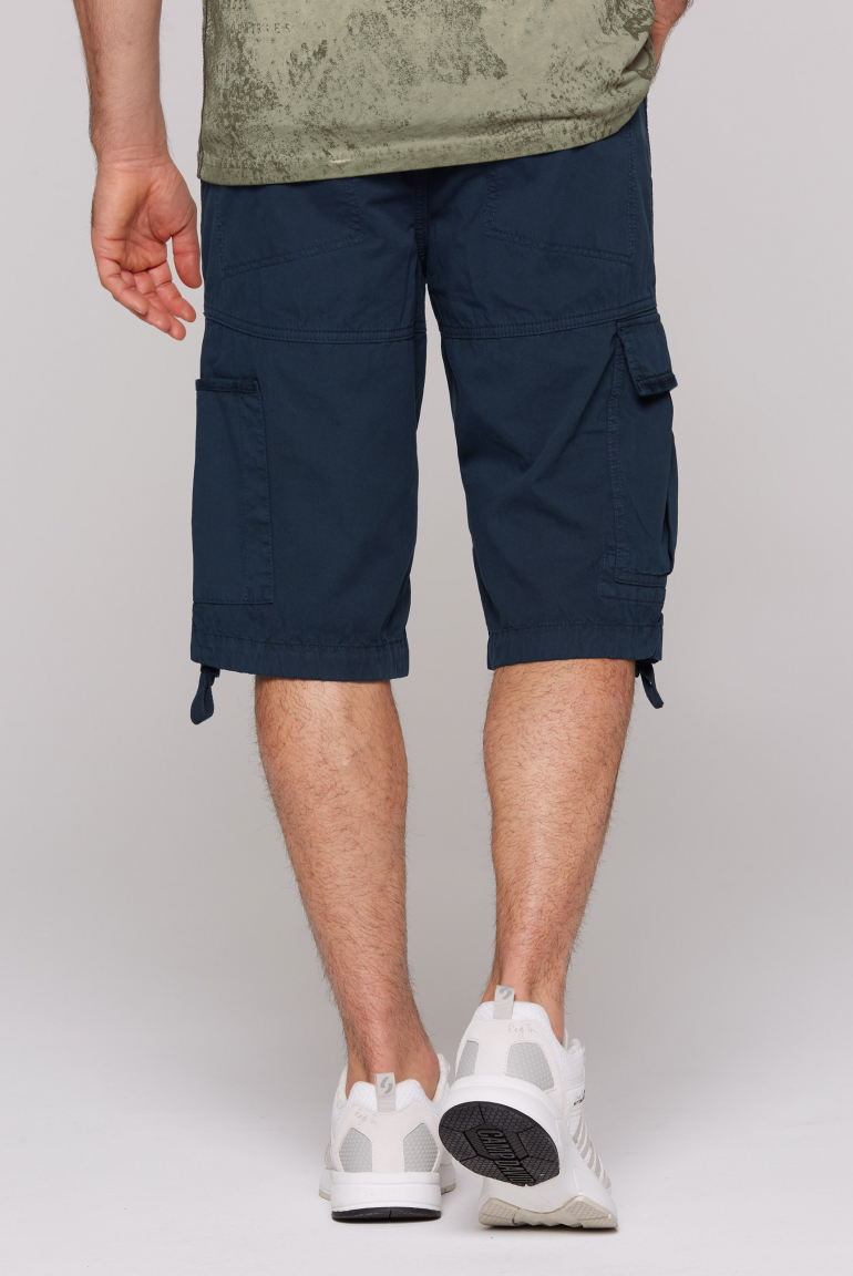 Cargo Shorts mit Beintaschen und Artwork