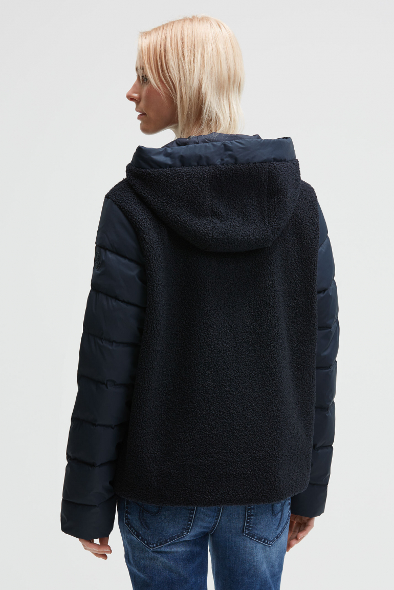 Kurzjacke im Materialmix mit Kapuze