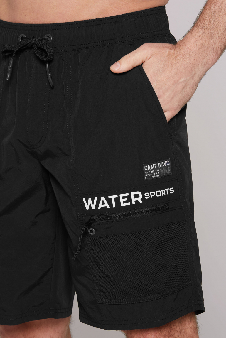 Lange Badeshorts im Cargo-Stil