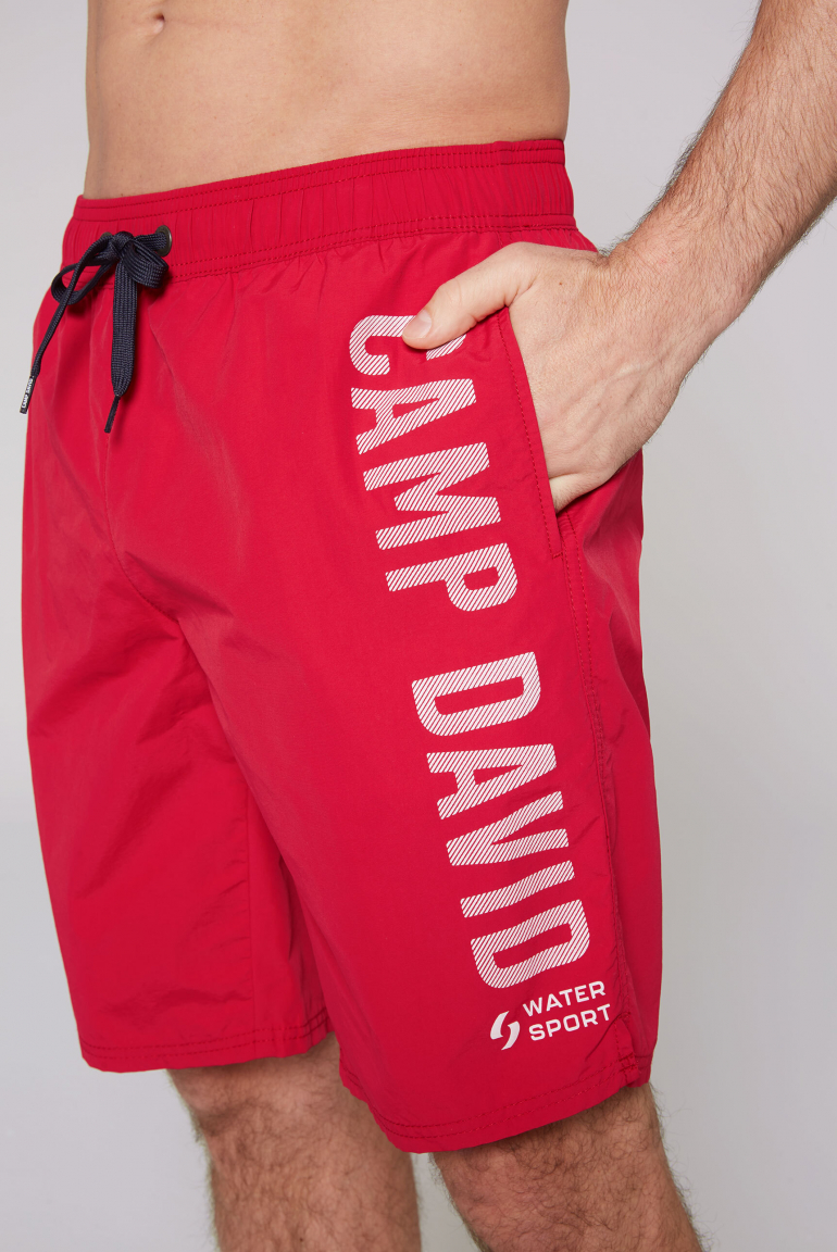Lange Badeshorts mit Logo Design