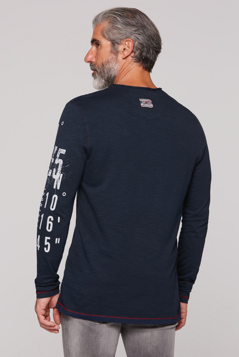 Longsleeve im Used Look mit Artworks