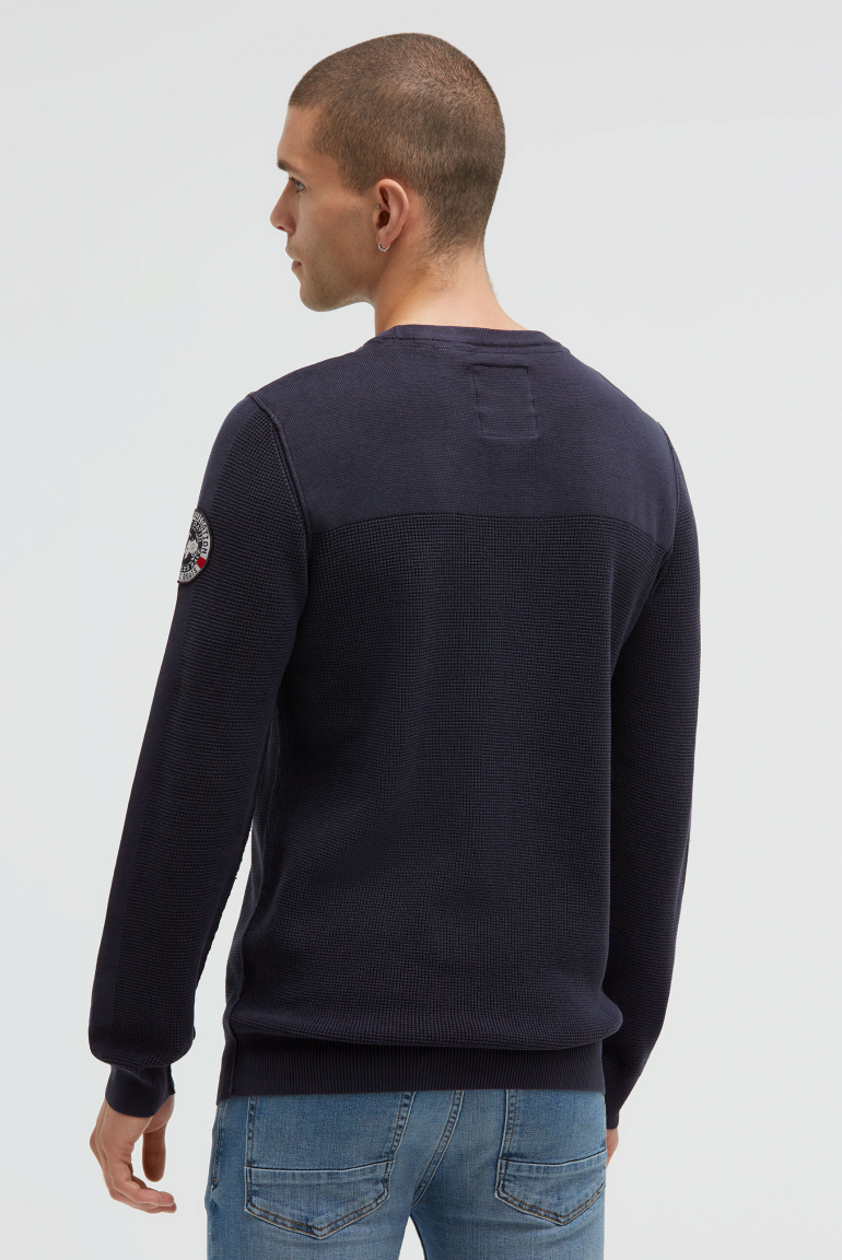 Pullover mit Strickmuster und Brusttasche