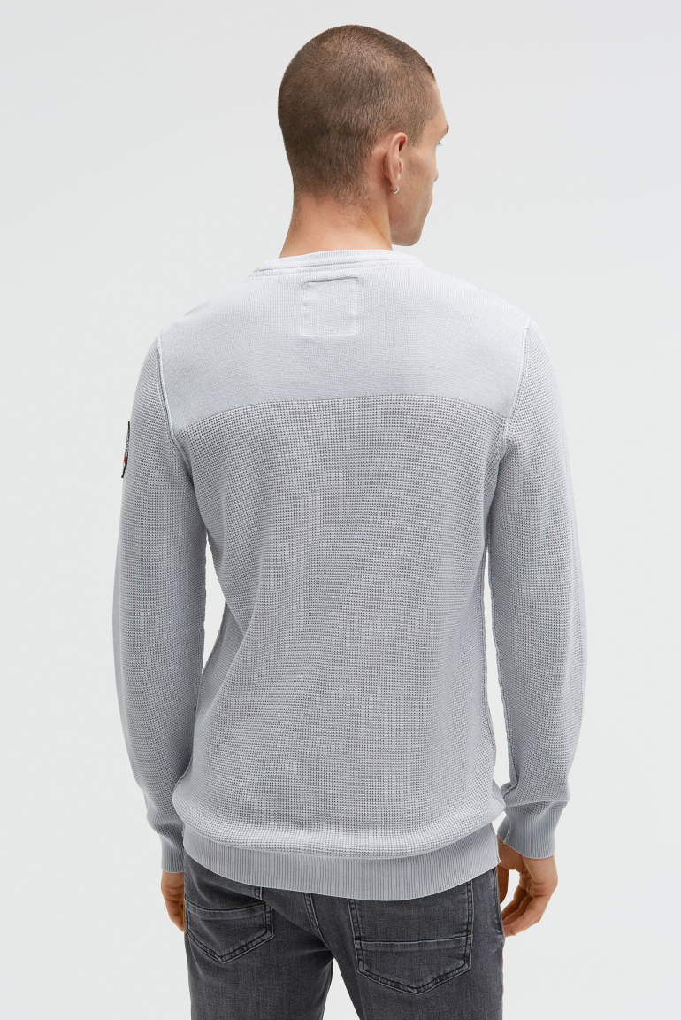 Pullover mit Strickmuster und Brusttasche