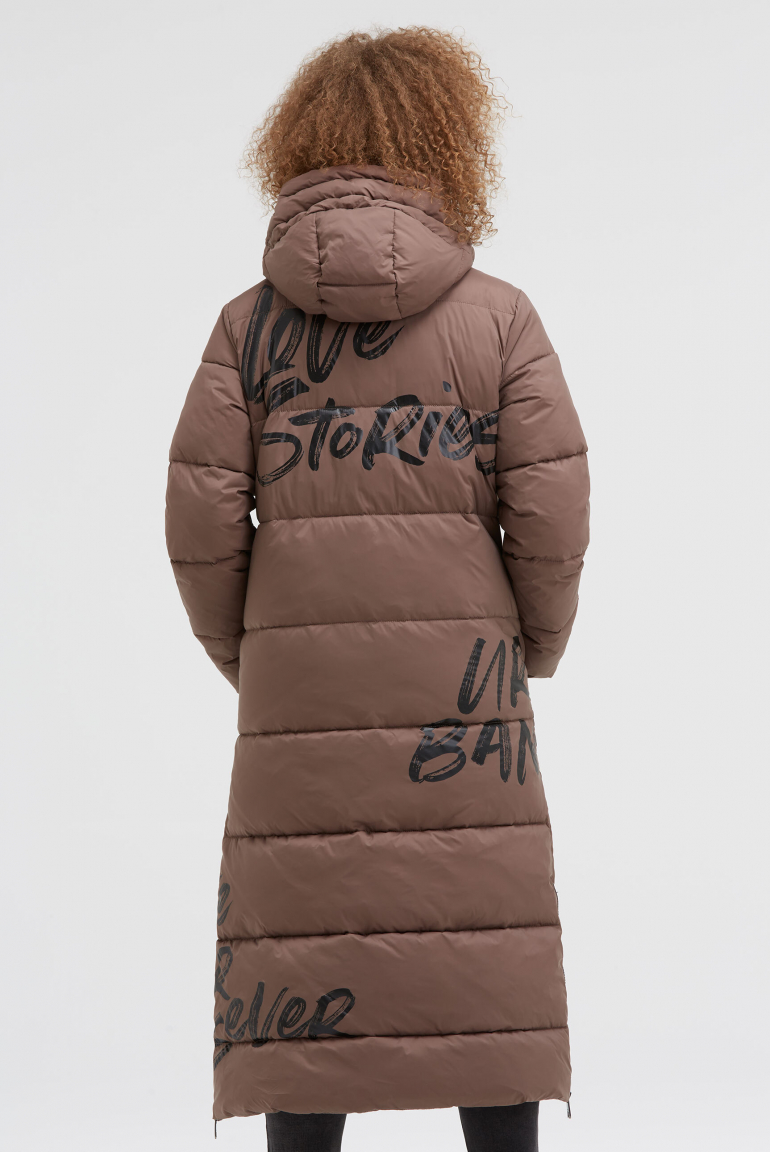 Steppmantel mit Kapuze und Logo Prints
