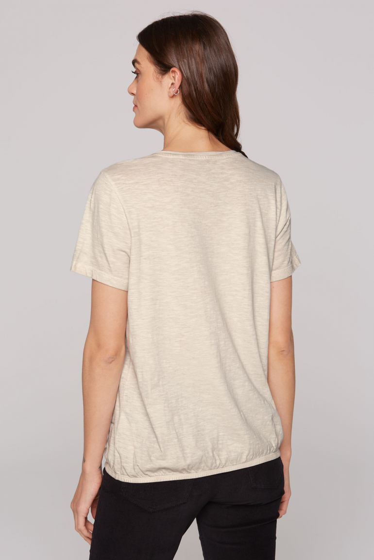 T-Shirt mit Artwork und Elastiksaum