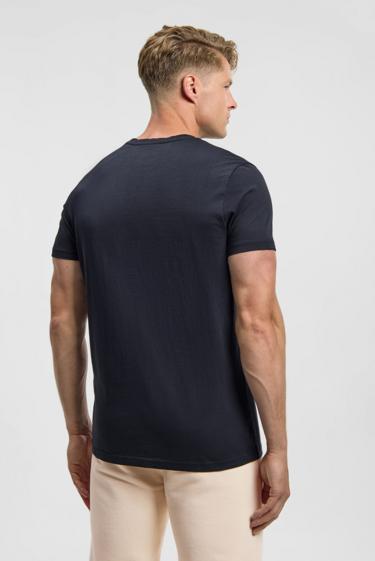 T-Shirt mit Label Print