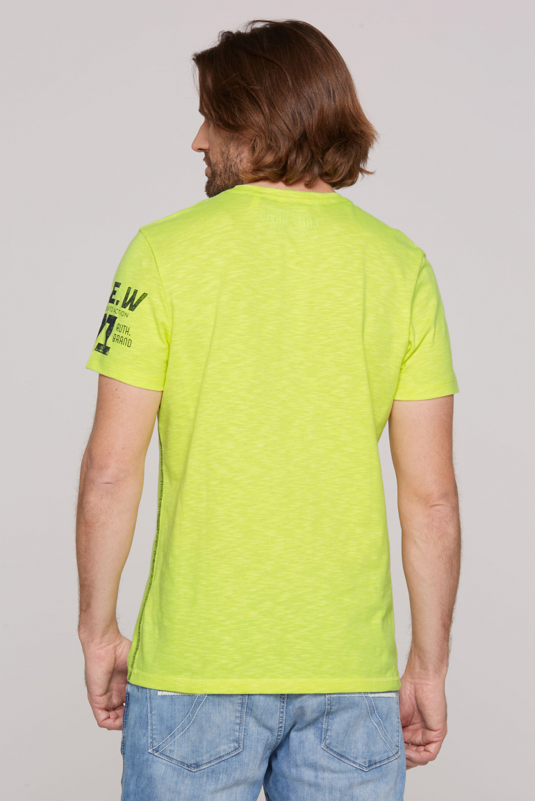 T-Shirt mit V-Neck und Label Prints