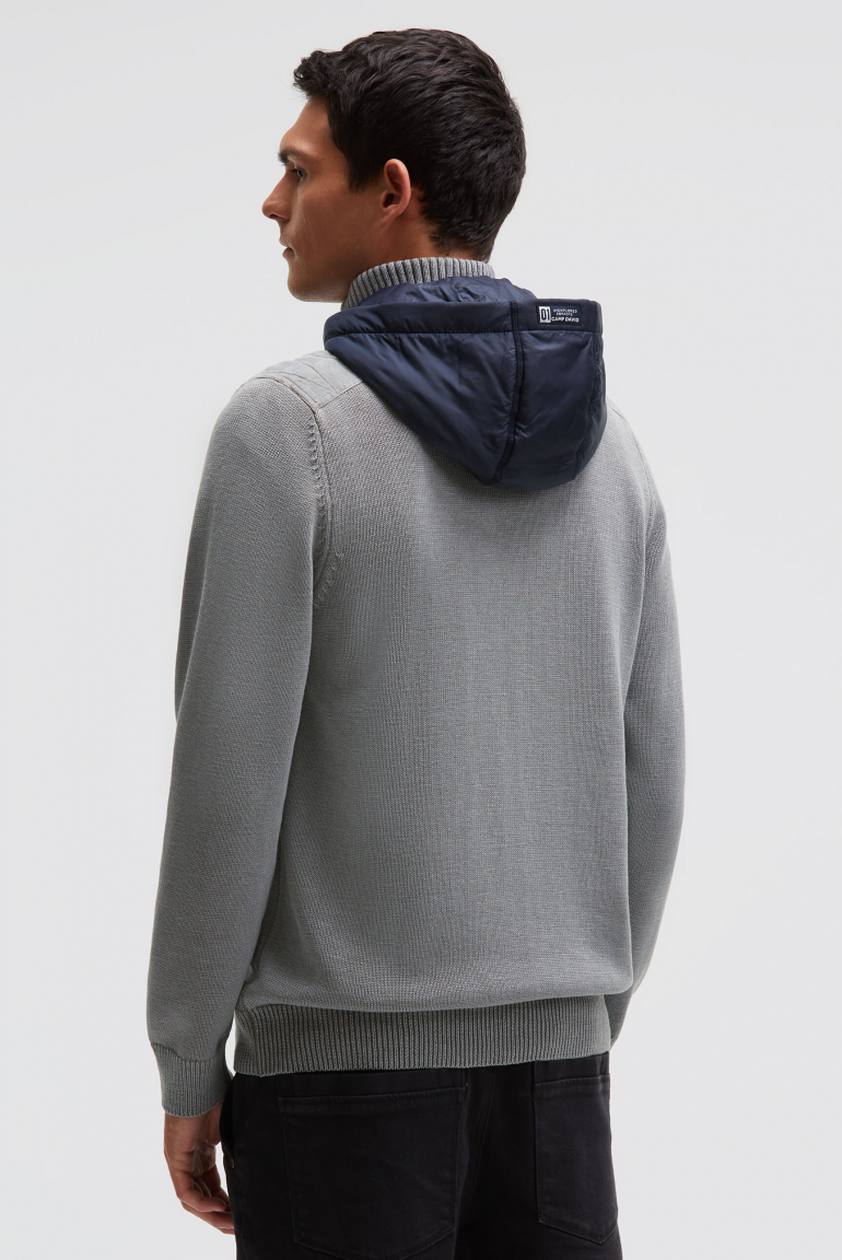 Troyer-Pullover mit abnehmbarer Kontrastkapuze