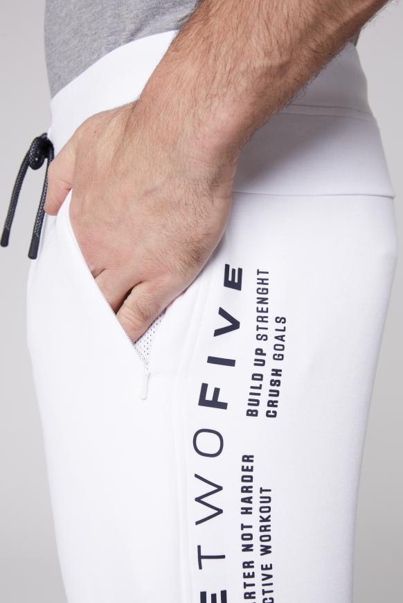 Sport-Shorts mit Rubber Print an der Seite