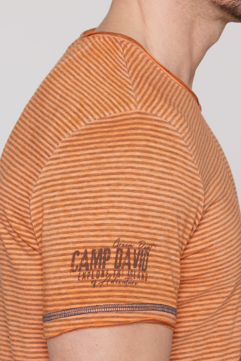 Ausbrenner-Shirt mit V-Neck und Prints