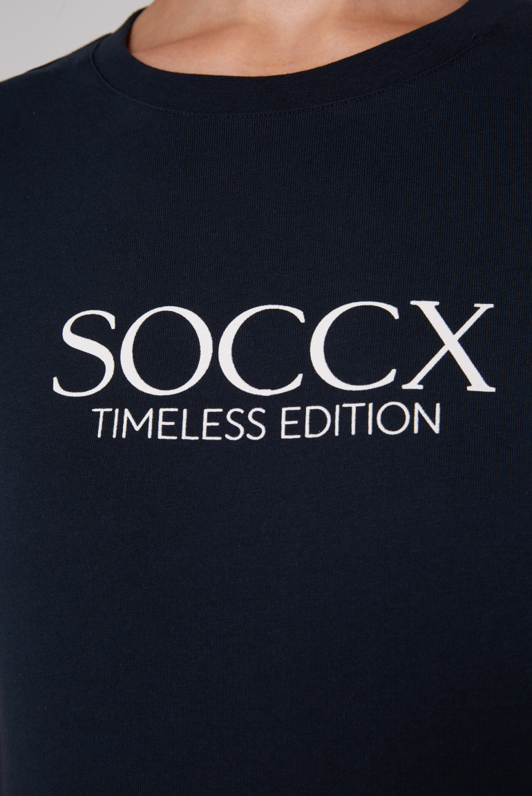 Basic T-Shirt mit Logo Print