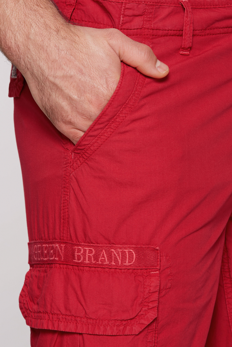 Cargo Shorts mit Logo-Tapes