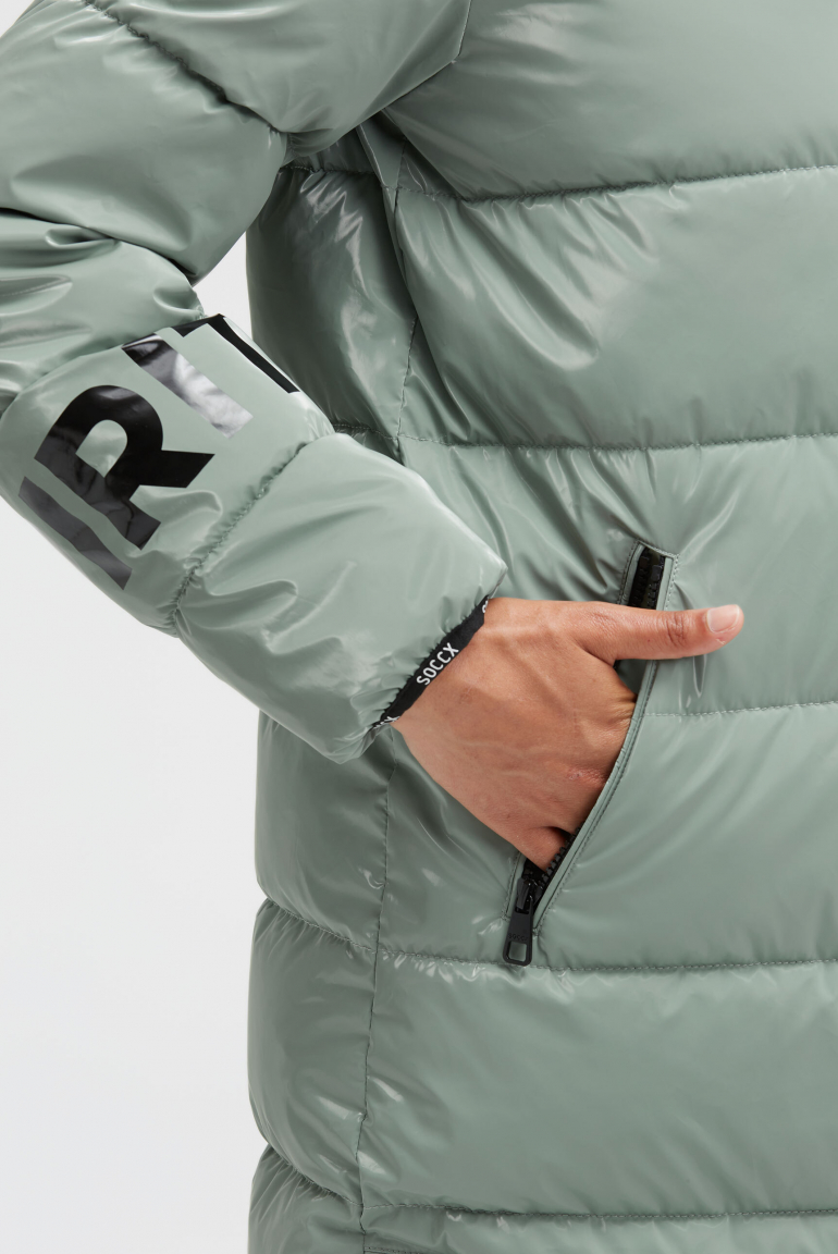 Glänzender Stepp-Parka mit Logo Artworks