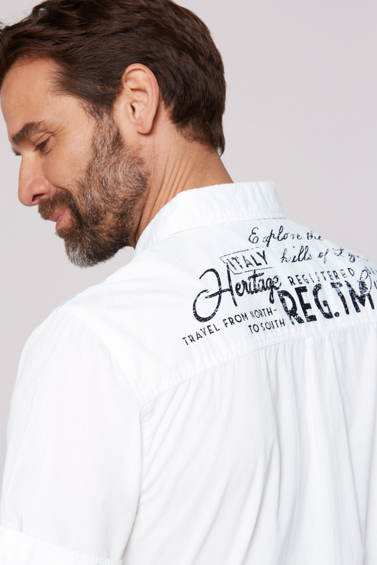 Leichtes Kurzarmhemd mit Logo Prints