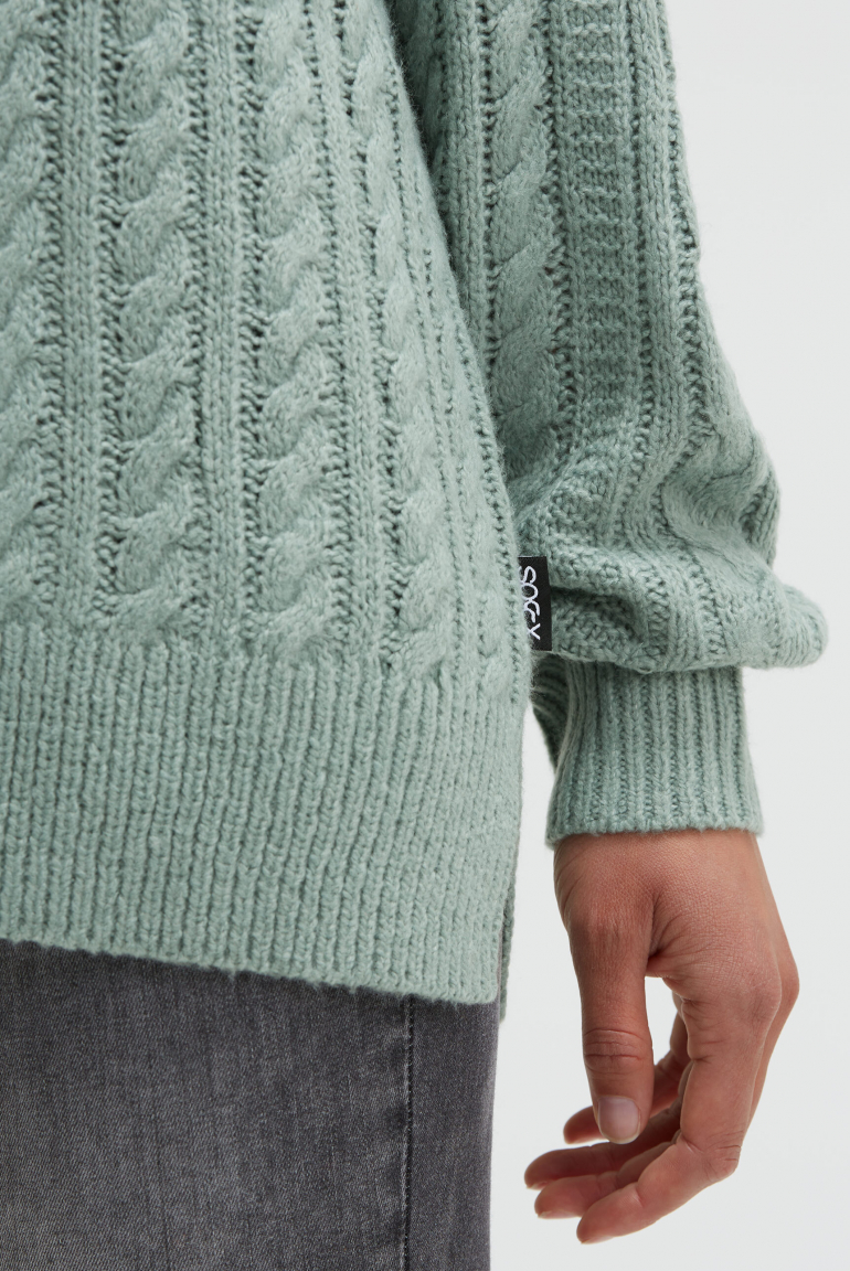 Pullover mit Zopfmuster und Stehkragen