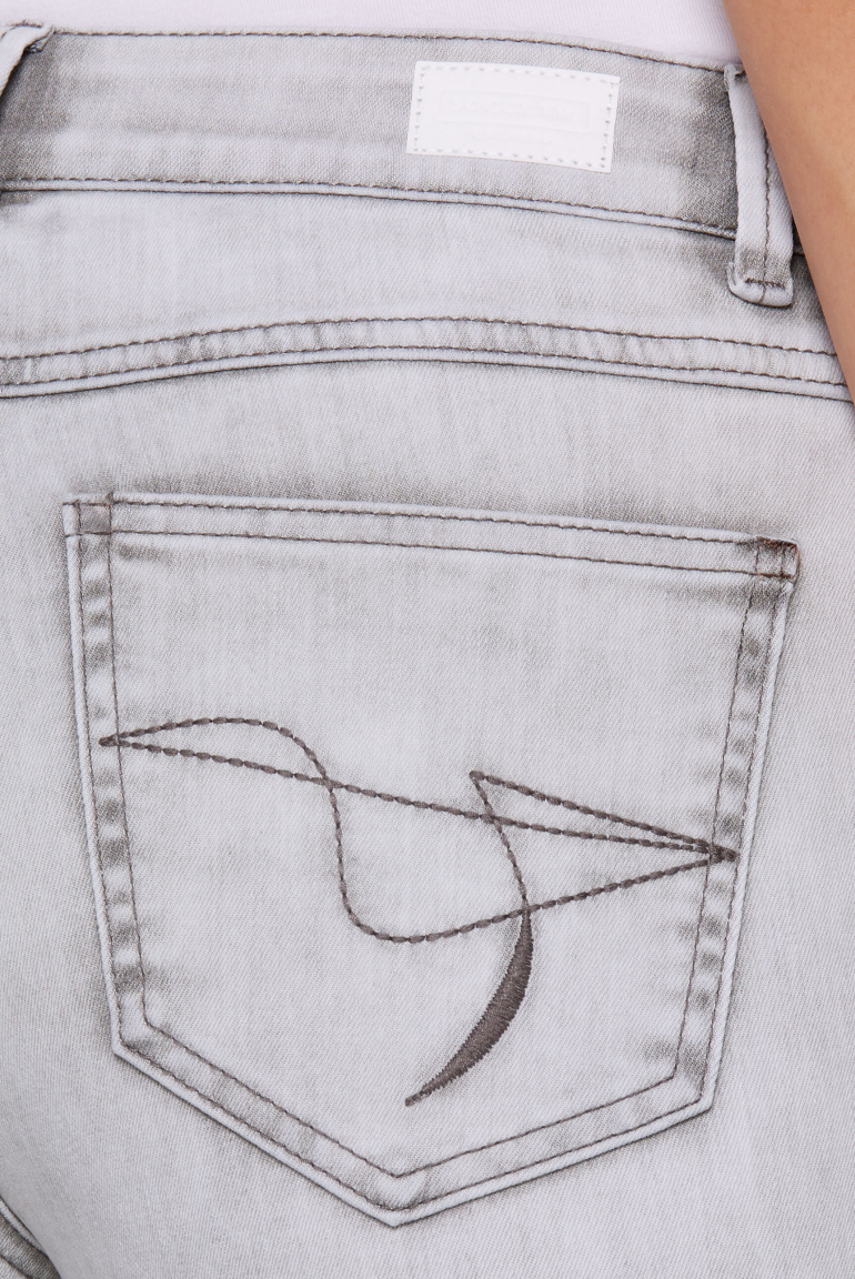Capri Jeans CH:AR Comfort Fit