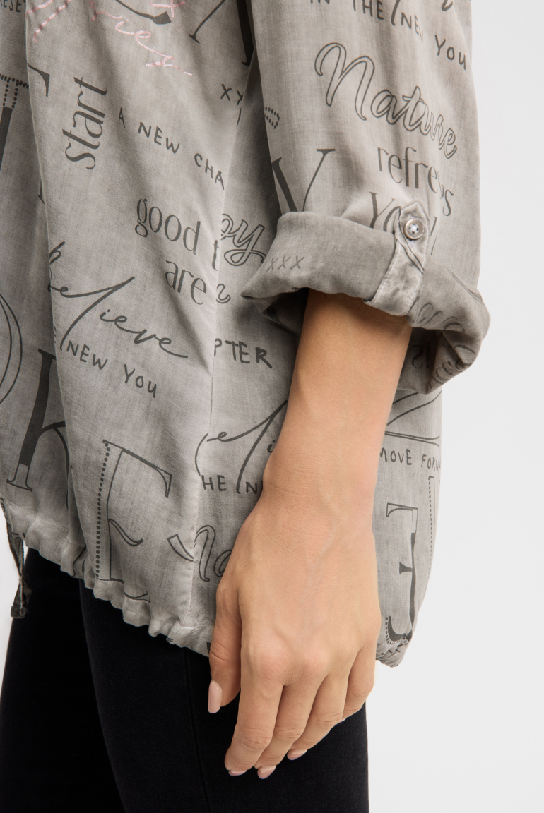 Langarmbluse mit Kapuze und All Over Print