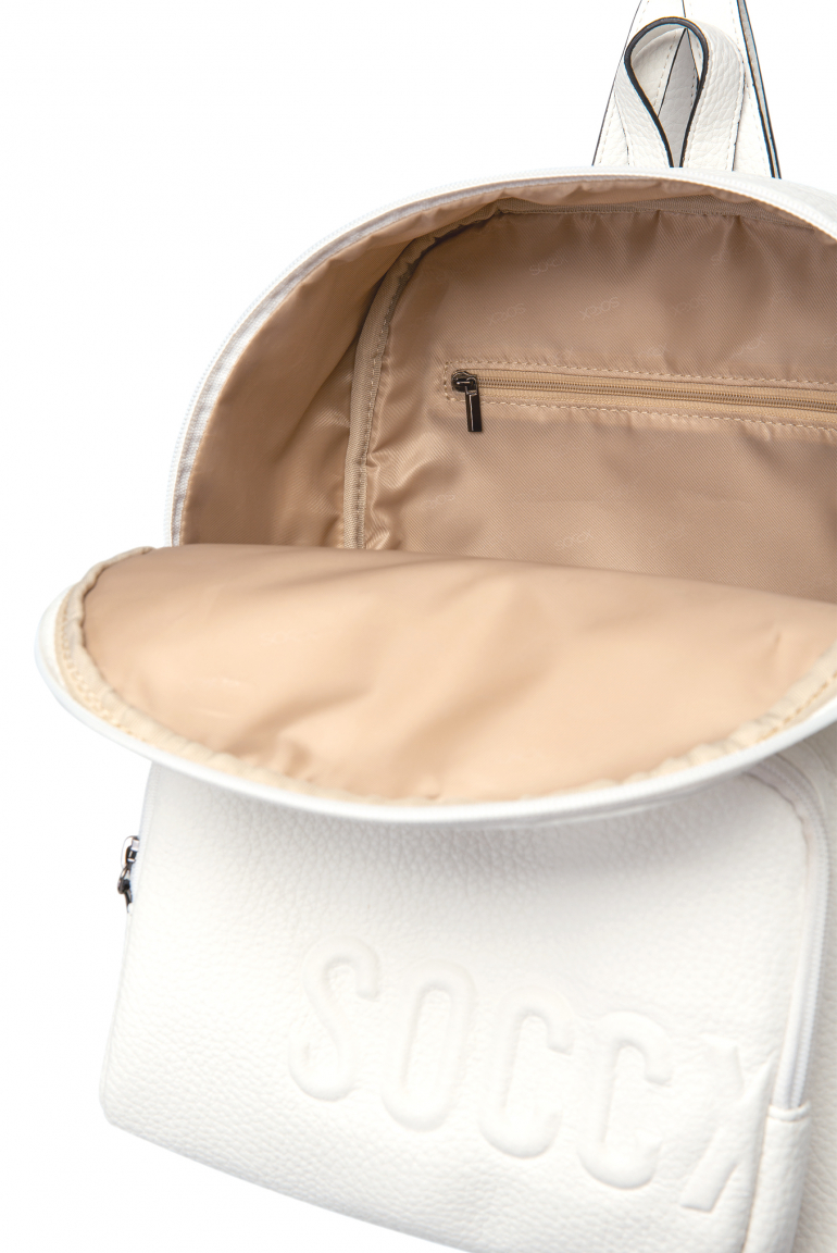 Rucksack aus genarbtem Lederimitat mit Logo-Prägung