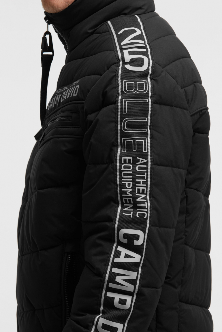 Steppblouson mit Doppelkragen und Logo-Tapes