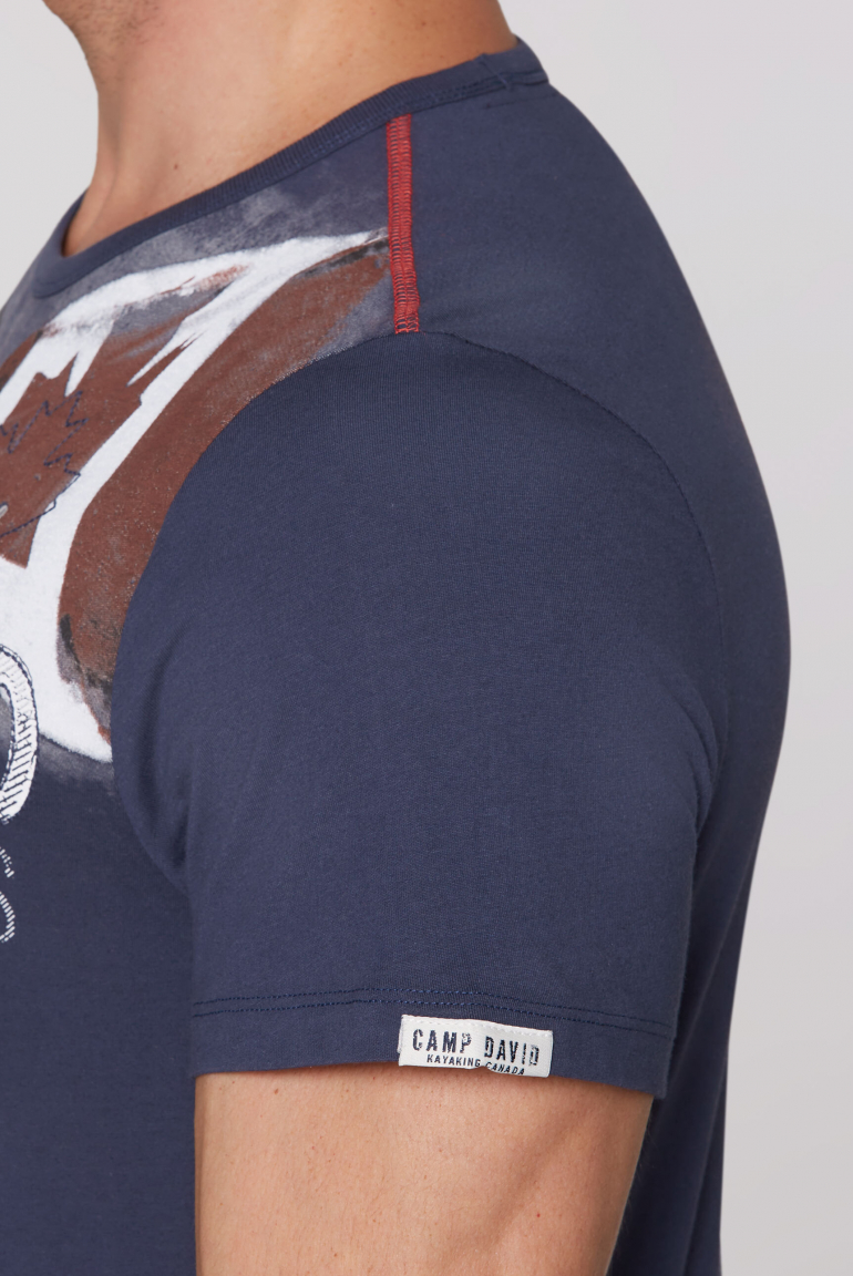 T-Shirt mit Photoprint und Stickereien