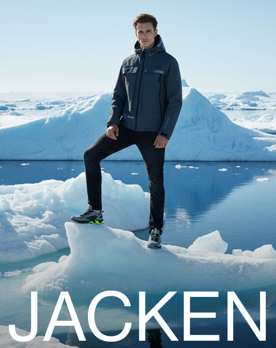 Model stehend auf Eisblock